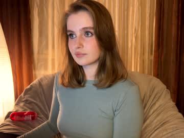 webcam girl cute_siberian_girl live cam image #6433567