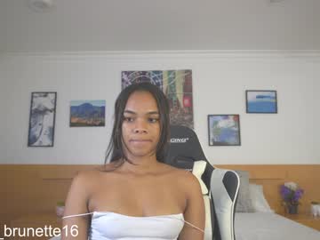 webcam girl camilitasu live cam image #2181022