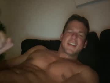 webcam man joshv1992 live cam image #2218412