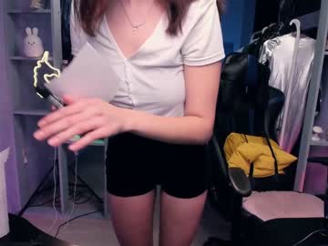 webcam girl cute_little_flower live cam image #802634
