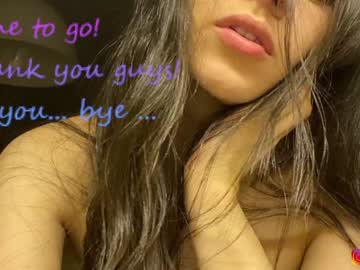 webcam girl lucie_beltran live cam image #4501243