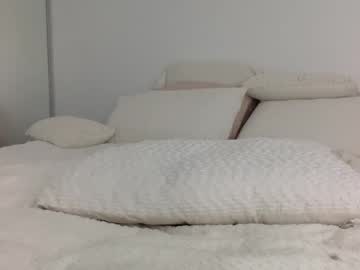webcam girl alaiaxox live cam image #6001414