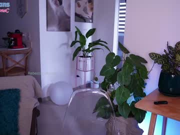webcam girl rebeccastonee live cam image #4349061