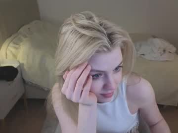 webcam girl elizabethmad live cam image #6480084