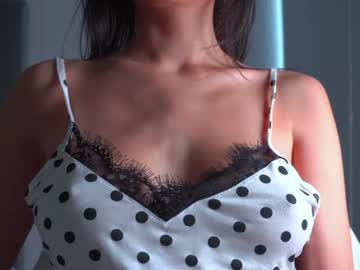 webcam girl houseofkei live cam image #1408797