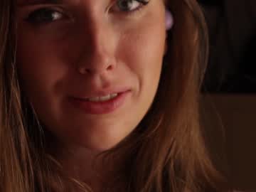 webcam girl crazyhotrussian live cam image #2288140
