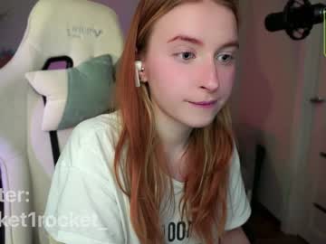 webcam girl pocketrocket_ live cam image #2048813