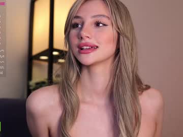 webcam girl babeholly live cam image #4785005