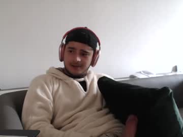 webcam man blathor30 live cam image #4233182