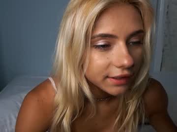 webcam girl cherrishlulu live cam image #2398000
