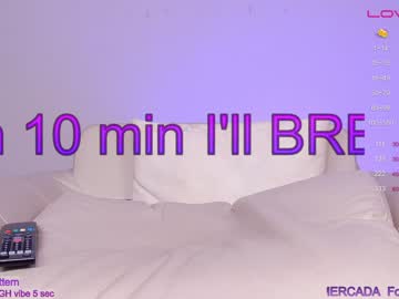 webcam girl sapphirealice live cam image #2235811