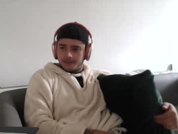 webcam man blathor30 live cam image #4233115