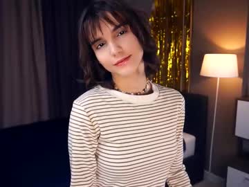 webcam girl odettehatt live cam image #7087955