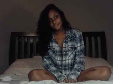 webcam girl xzaramx live cam image #2601832