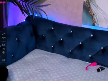 webcam girl mayla_collen live cam image #2360288