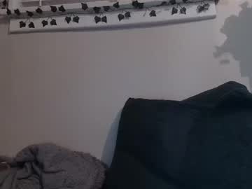 webcam girl roseburn live cam image #6549591