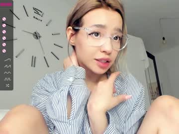 webcam girl miolimm live cam image #1290895