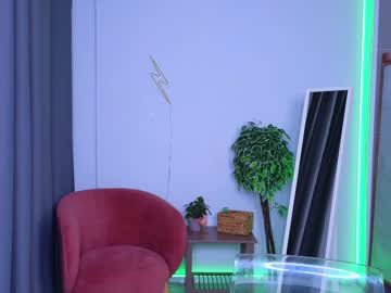 webcam girl silent_chill live cam image #3618135