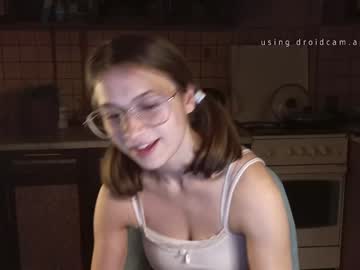 webcam girl mekyy_no_neko live cam image #4890752