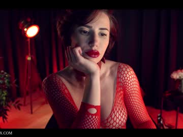 webcam girl provocatrixx live cam image #6730602