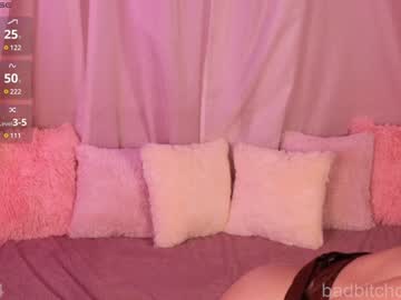webcam girl badbitchcuteface live cam image #7057149