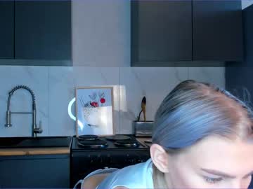 webcam girl lilianheap live cam image #6981381