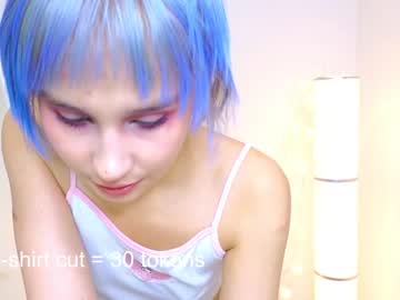 webcam girl kiya_mi live cam image #3623345