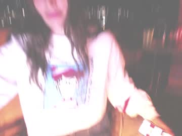 webcam girl kendalltyler live cam image #2330761