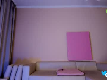 webcam girl hollyextra live cam image #4340543