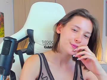webcam girl beckymartens live cam image #4115416