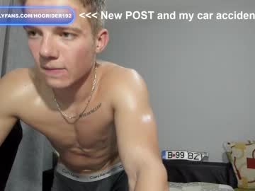 webcam man hogrider192 live cam image #5609944