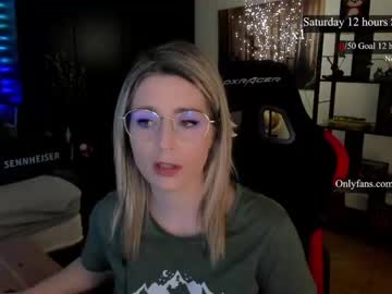 webcam girl kimilee22 live cam image #3947186