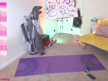 webcam girl petitebrat live cam image #3990777