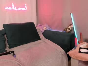 webcam girl l0ve_sh0w live cam image #5220769