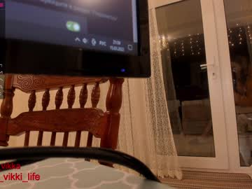 webcam girl misss_vikki live cam image #1394433