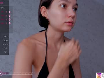 webcam girl bzzzme live cam image #5389561