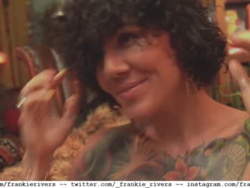 webcam girl _frankie_rivers live cam image #4587135