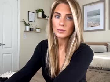 webcam girl theselina_kyle live cam image #647643