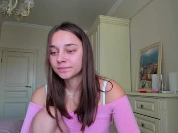 webcam girl eleonora_linn live cam image #2599738