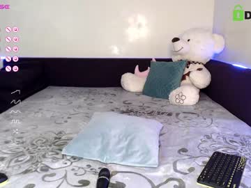 webcam girl fallen_angel_18 live cam image #5095750