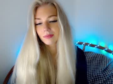 webcam girl pervyblonde live cam image #1952251