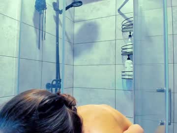 webcam girl tessarosse_ live cam image #4318034