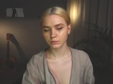 webcam girl luna_ai live cam image #316823