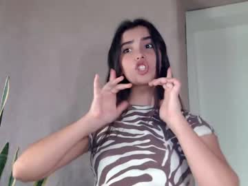 webcam girl nika_la live cam image #2827724