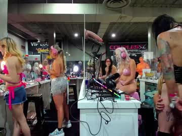 webcam couple rose_carter live cam image #2272342