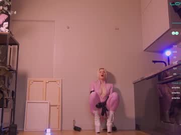 webcam girl bronnica live cam image #4332661