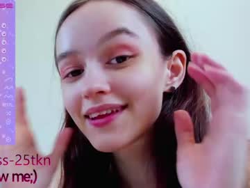 webcam girl skinny_ruu live cam image #4261271