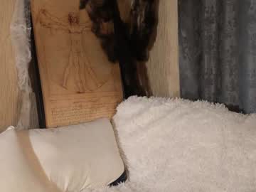 webcam girl owlluree live cam image #5742072
