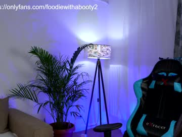 webcam girl naughtyrider69 live cam image #1131234