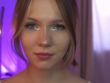 webcam girl kateuwugirl live cam image #5209968